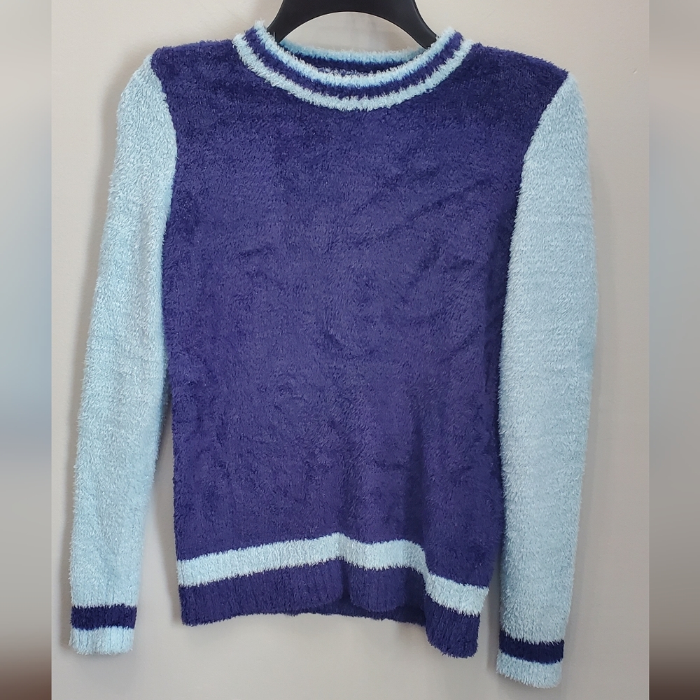 Y2K BLUE COLORBLOCK FURRY SWEATER
